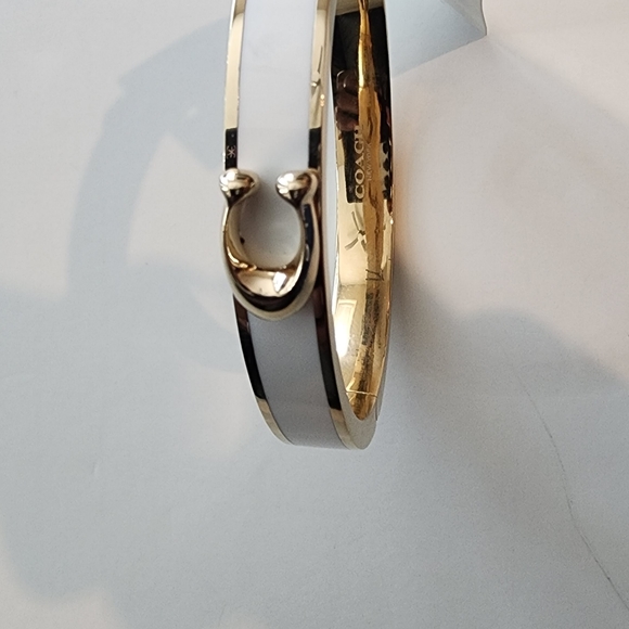 Coach snap on braclet - Picture 5 of 5